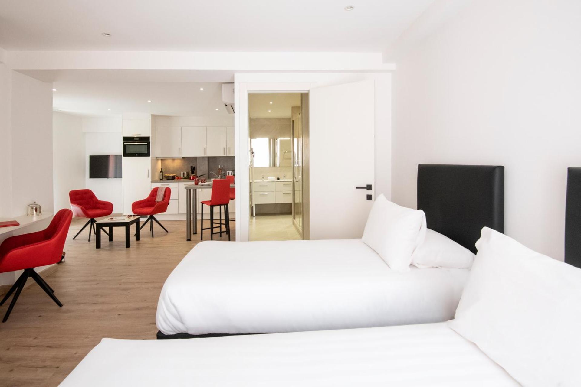 Appartements French Riviera Confidential Centre Ville Juan Les Pins Proche Des Plages Exterior foto